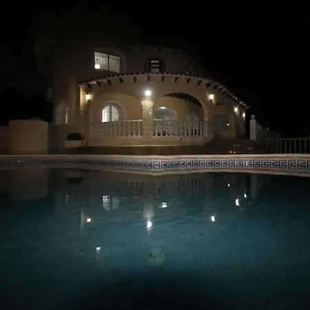 Costa - Castillo Feriehus *